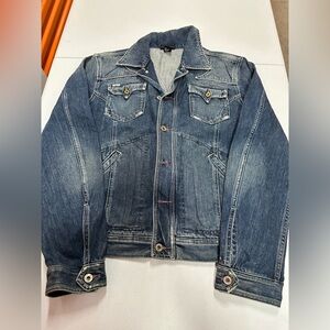 Diesel denim jacket size L 
Pit to pit: 21 1/2
Length: 25 1/2